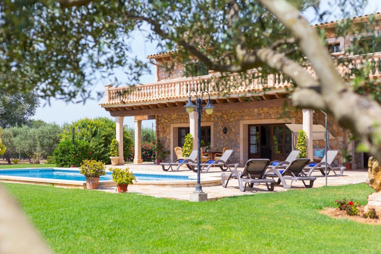 Villa Lagoon Sa Pobla Ngoại thất bức ảnh