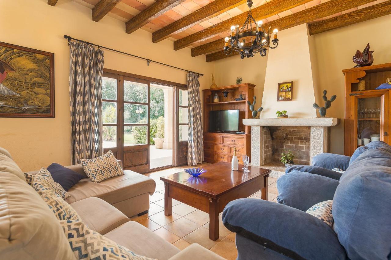 Villa Lagoon Sa Pobla Ngoại thất bức ảnh