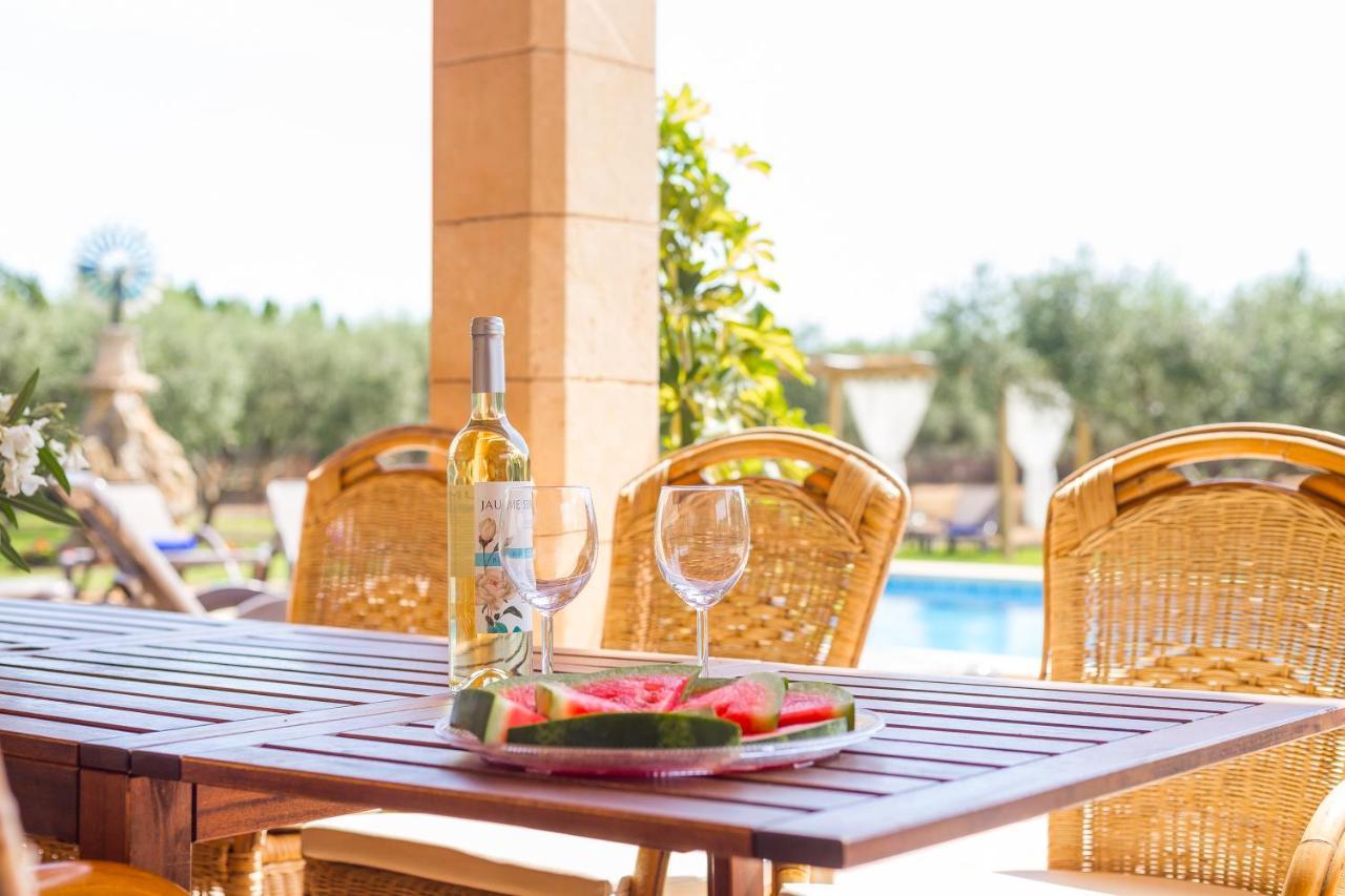 Villa Lagoon Sa Pobla Ngoại thất bức ảnh