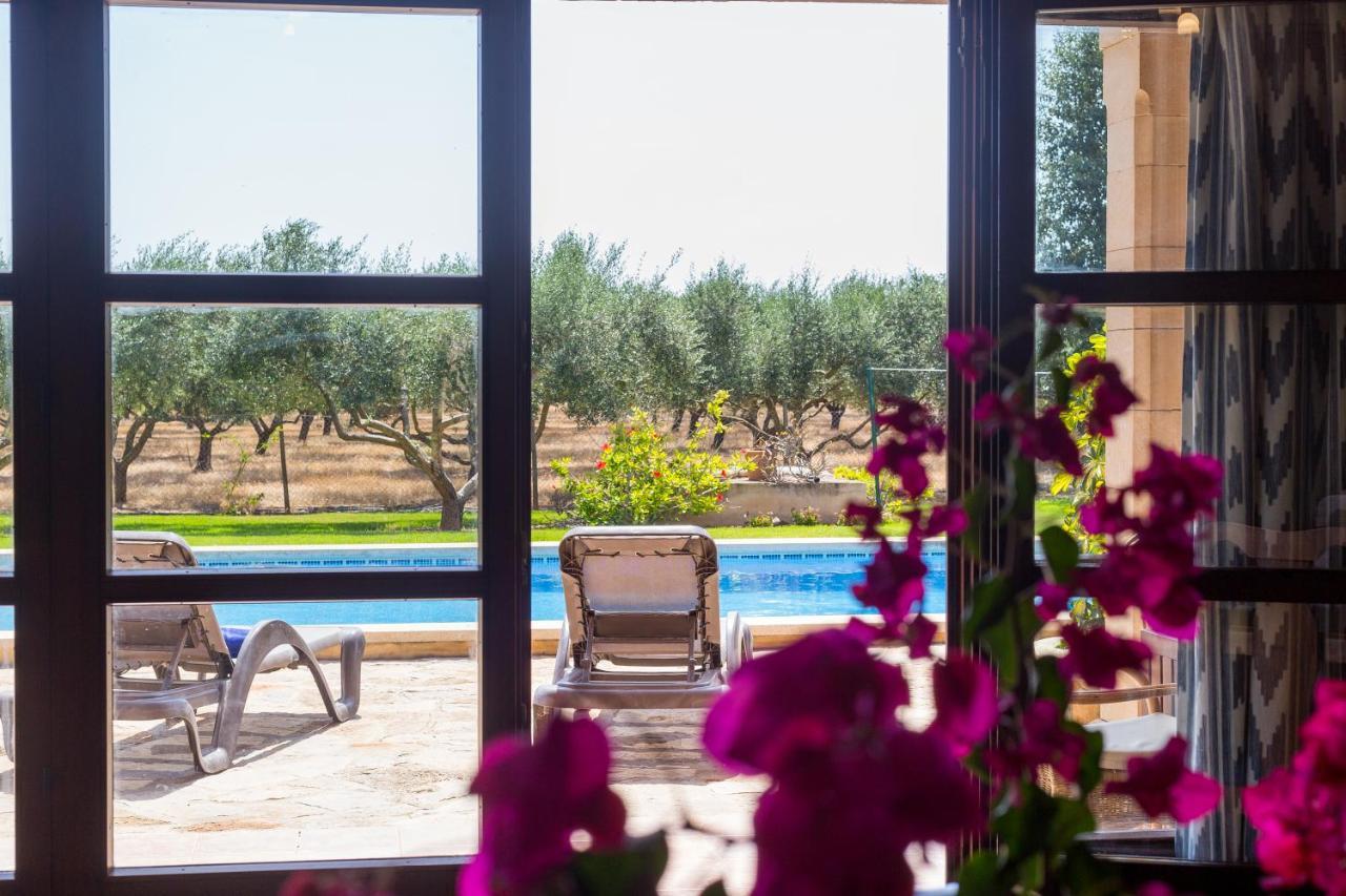 Villa Lagoon Sa Pobla Ngoại thất bức ảnh