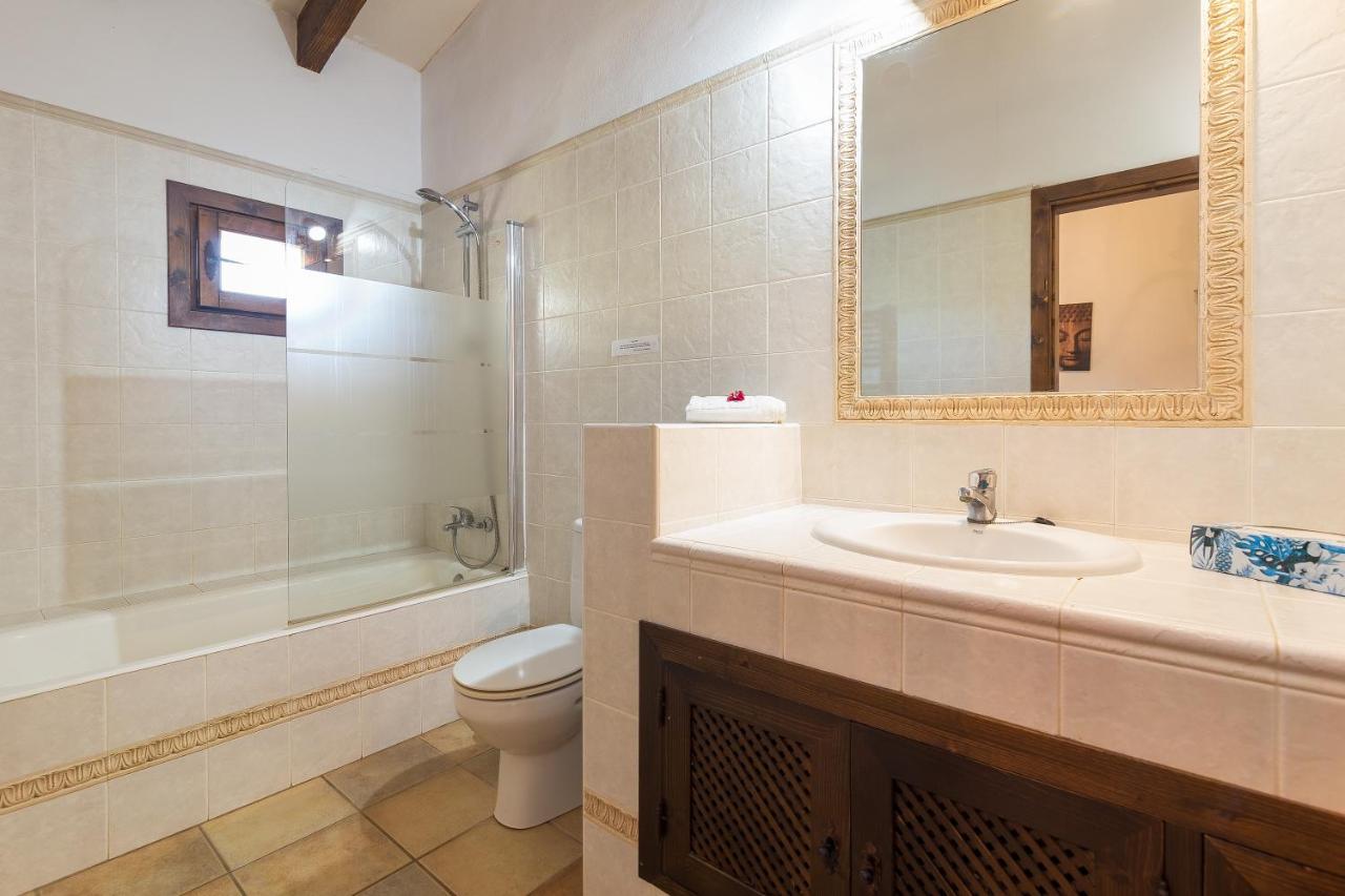 Villa Lagoon Sa Pobla Ngoại thất bức ảnh